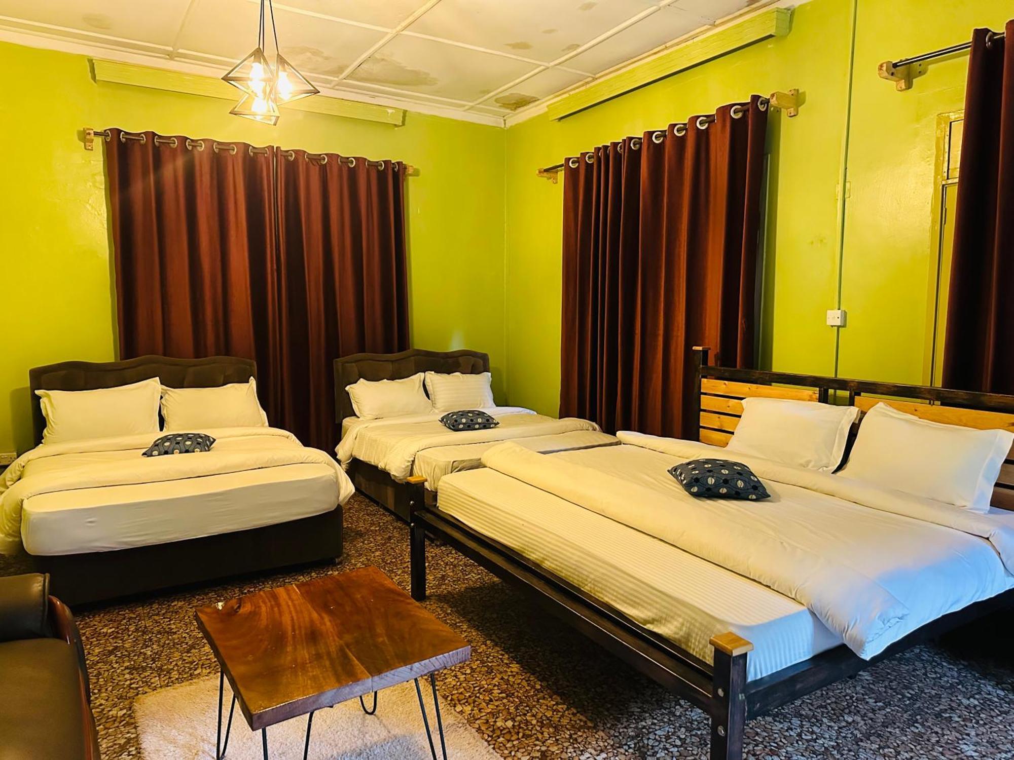 Afro Smile Hotel & Guest House Jinja Exterior foto